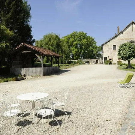 Casa vacanze Colombé-le-sec, 3 Pièces, 4 Personnes - Fr-1-543-76 Colombé-le-Sec